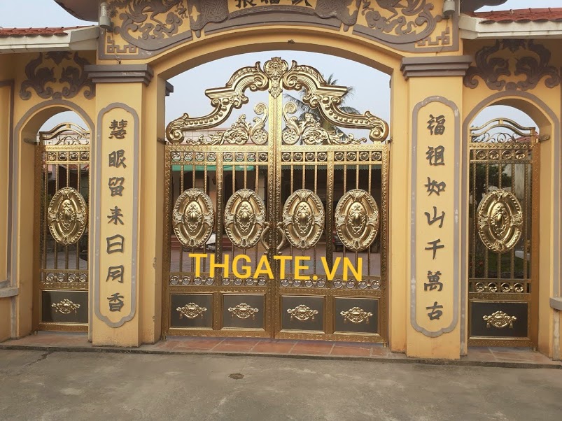 Cổng Tam quan cho Nhà Thờ họ tổ