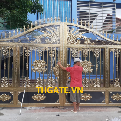 Cổng Inox Màu Giá Rẻ